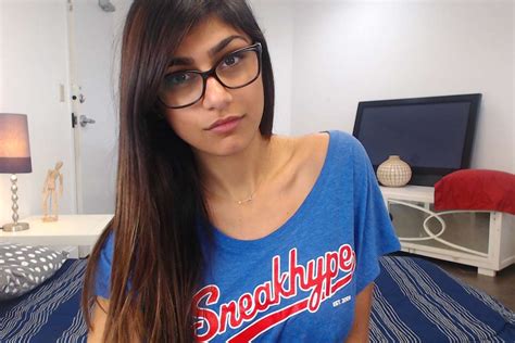 mia khalifa porn hd|Mia khalifa Videos